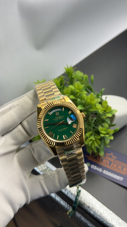 Yellow Gold with Green dial🔥