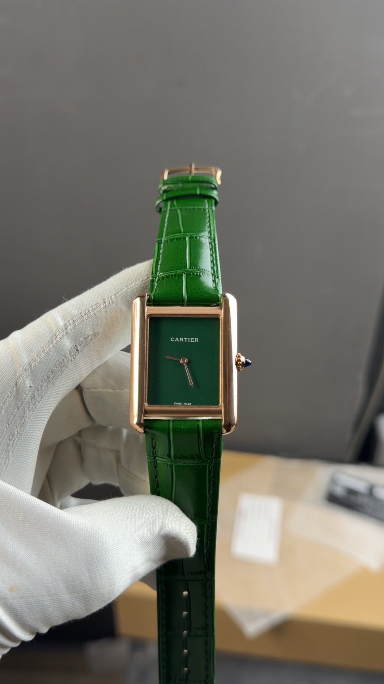 Rose Gold with green strap🔥
