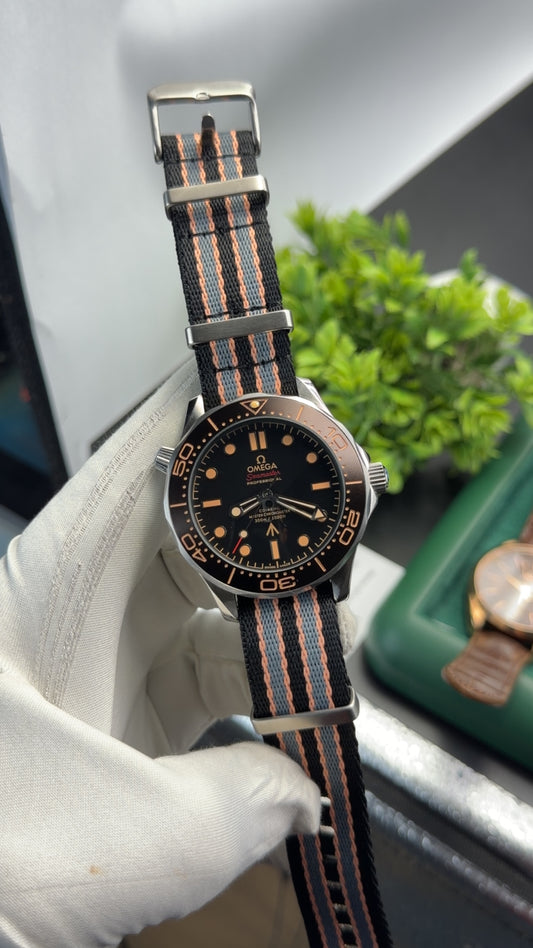 Silver with black dial🔥