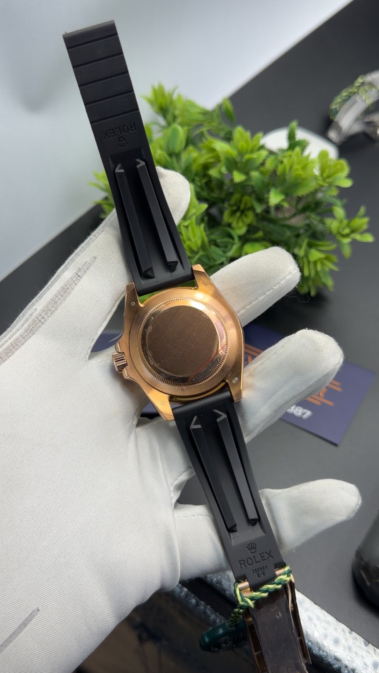 Rose Gold with Black dial🔥