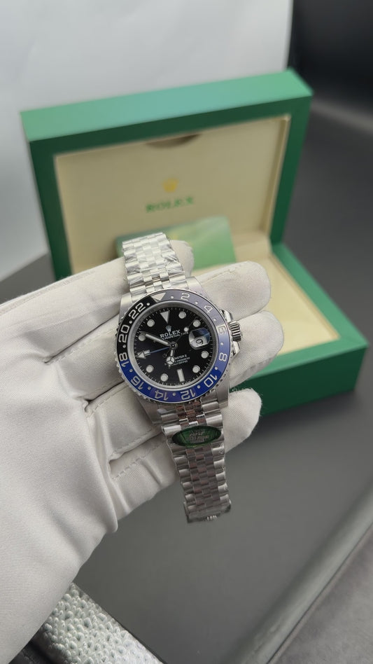 Silver with black dial🔥