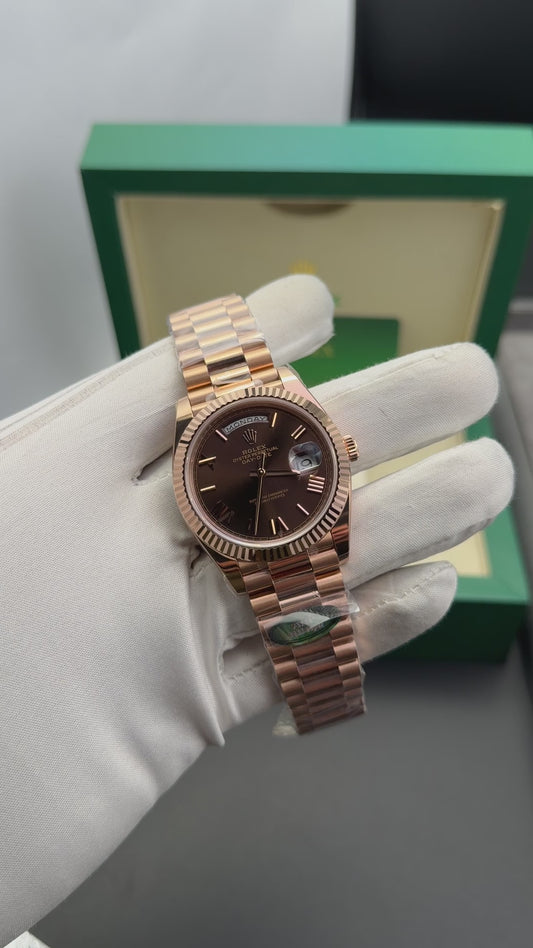 Rose Gold with dark chocolate dial 🔥