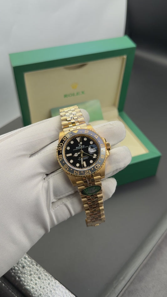 Yellow Gold with black dial🔥